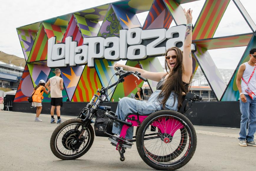 Livre presente em festival nacional de grande porte