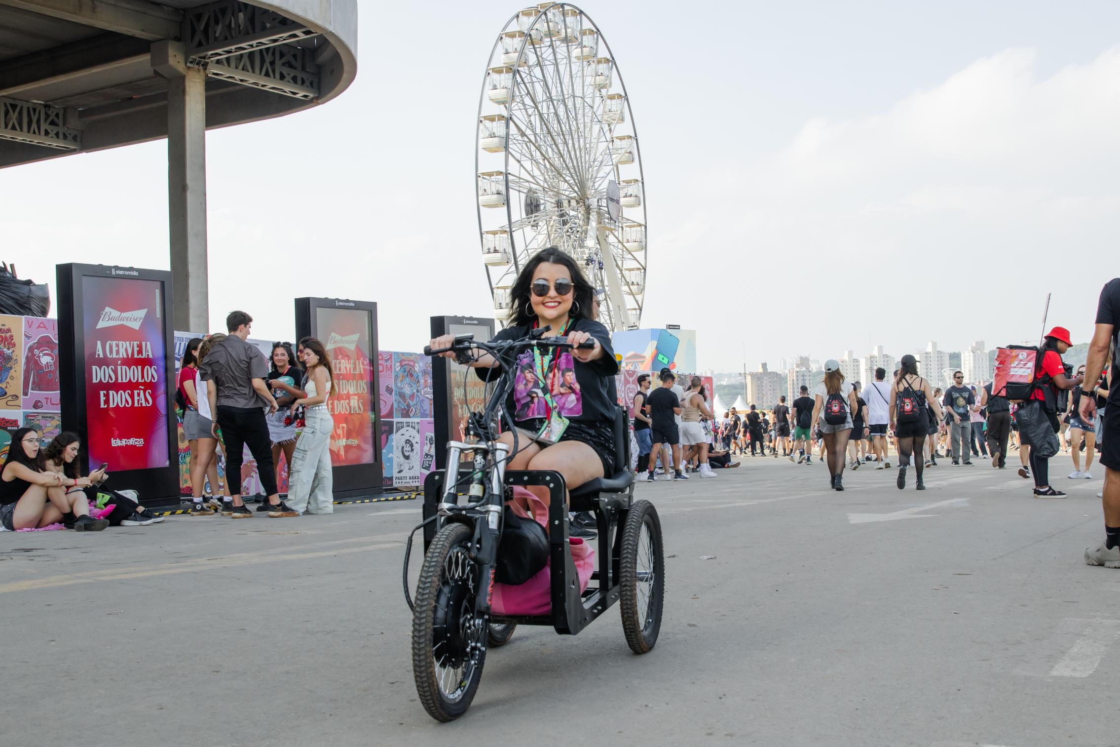 Equipe Livre em operação durante festival